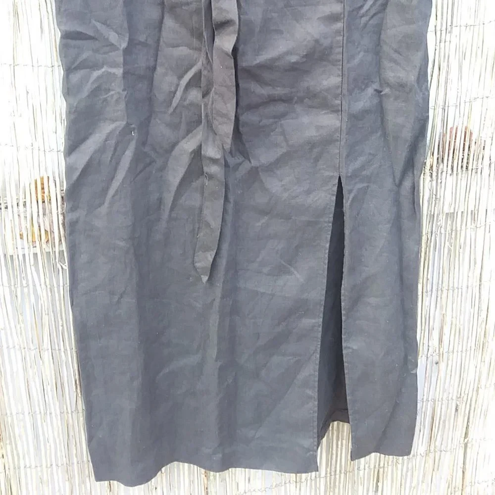 Paula Sweet Long Black Skirt with Slit - M
